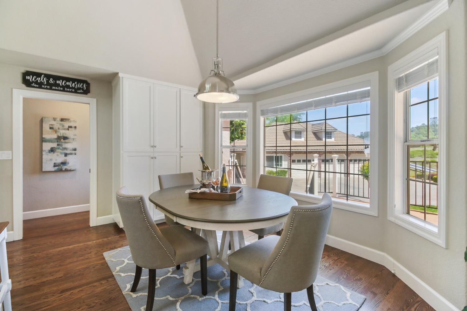 Detail Gallery Image 22 of 92 For 5060 Lexington Cir, Loomis,  CA 95650 - 6 Beds | 5 Baths