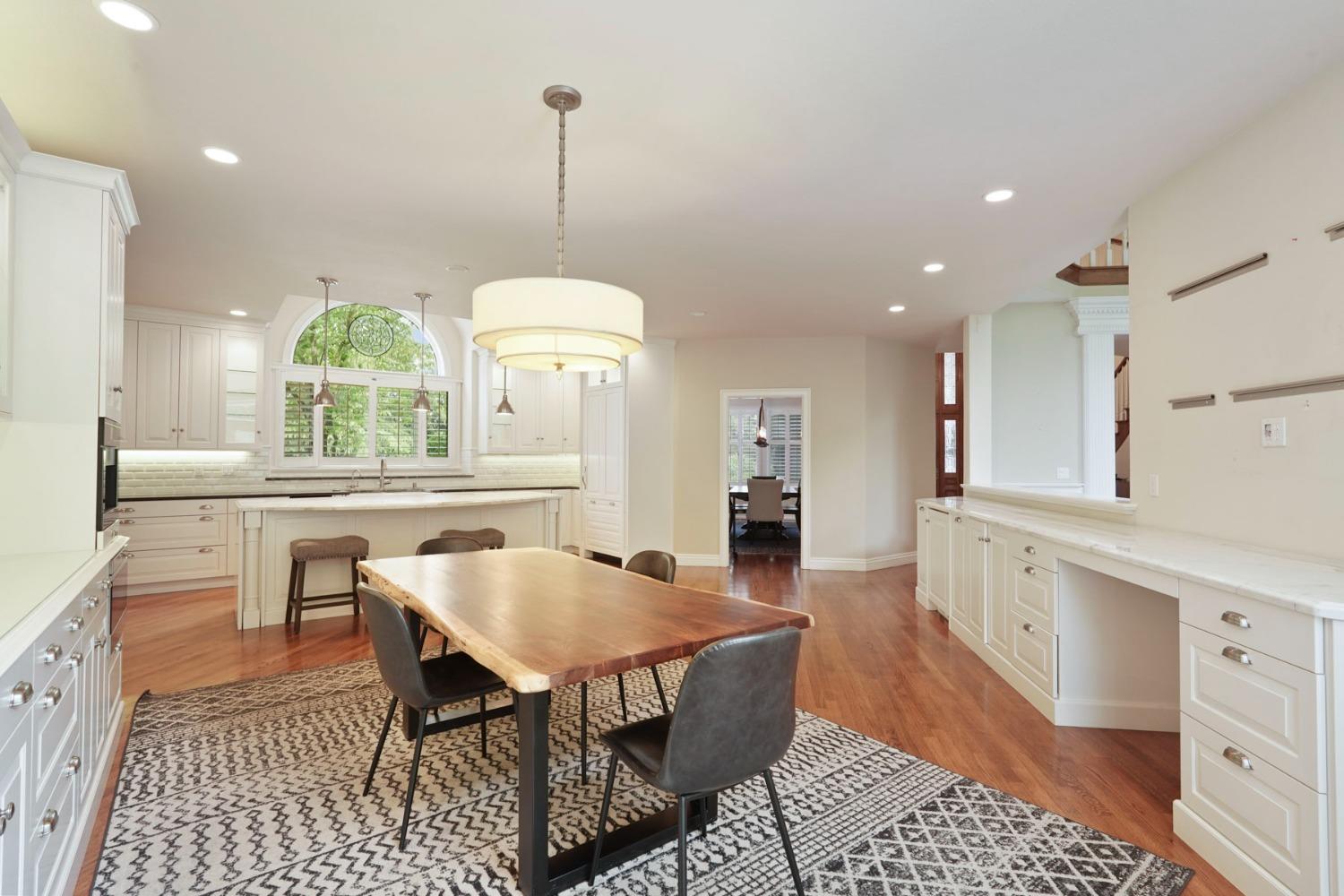 Detail Gallery Image 13 of 74 For 16231 N Hoerl Rd, Lodi,  CA 95240 - 5 Beds | 4/1 Baths