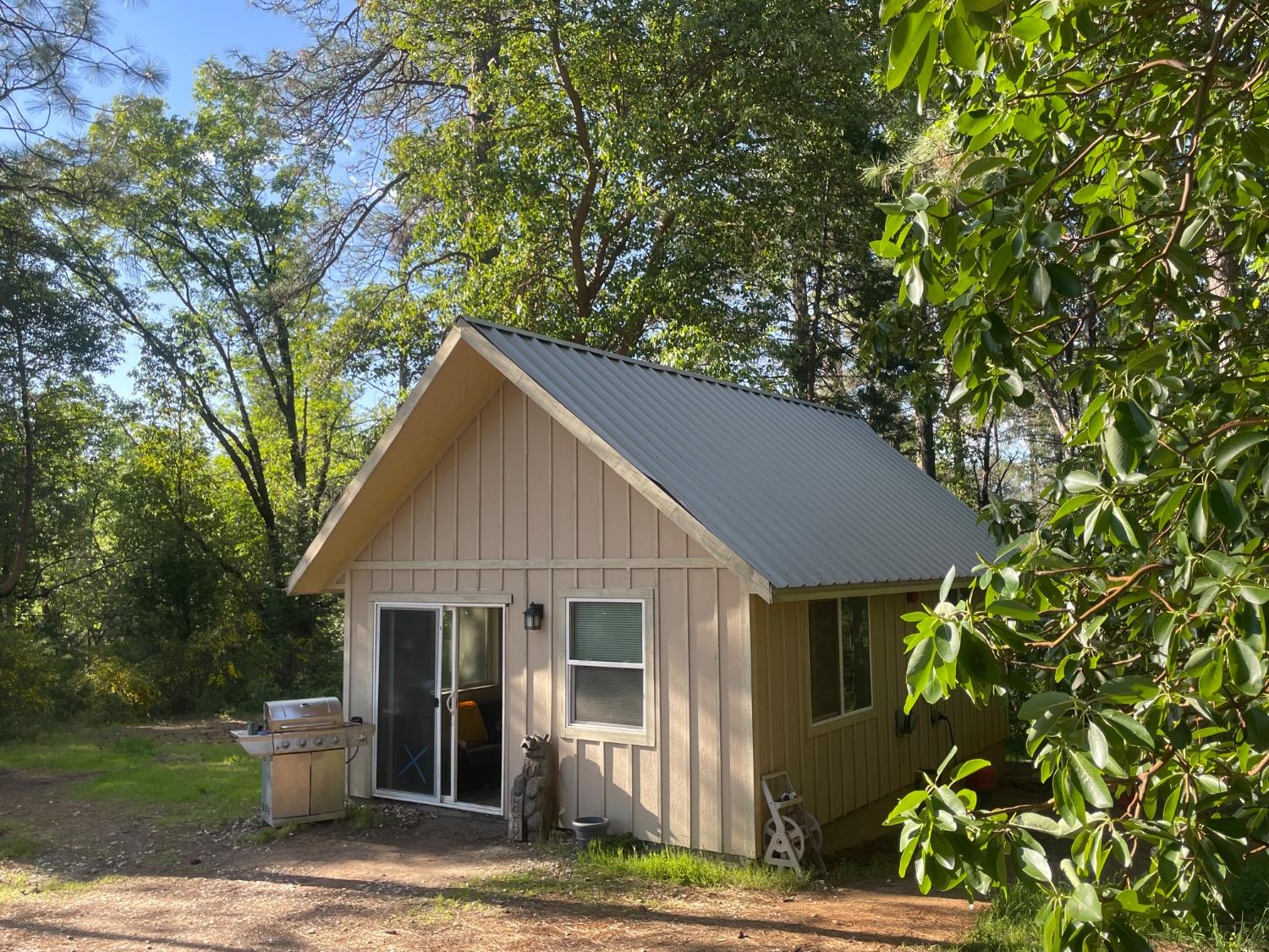 Detail Gallery Image 1 of 51 For 15003 Alleghany Rd, Camptonville,  CA 95922 - 1 Beds | 1 Baths