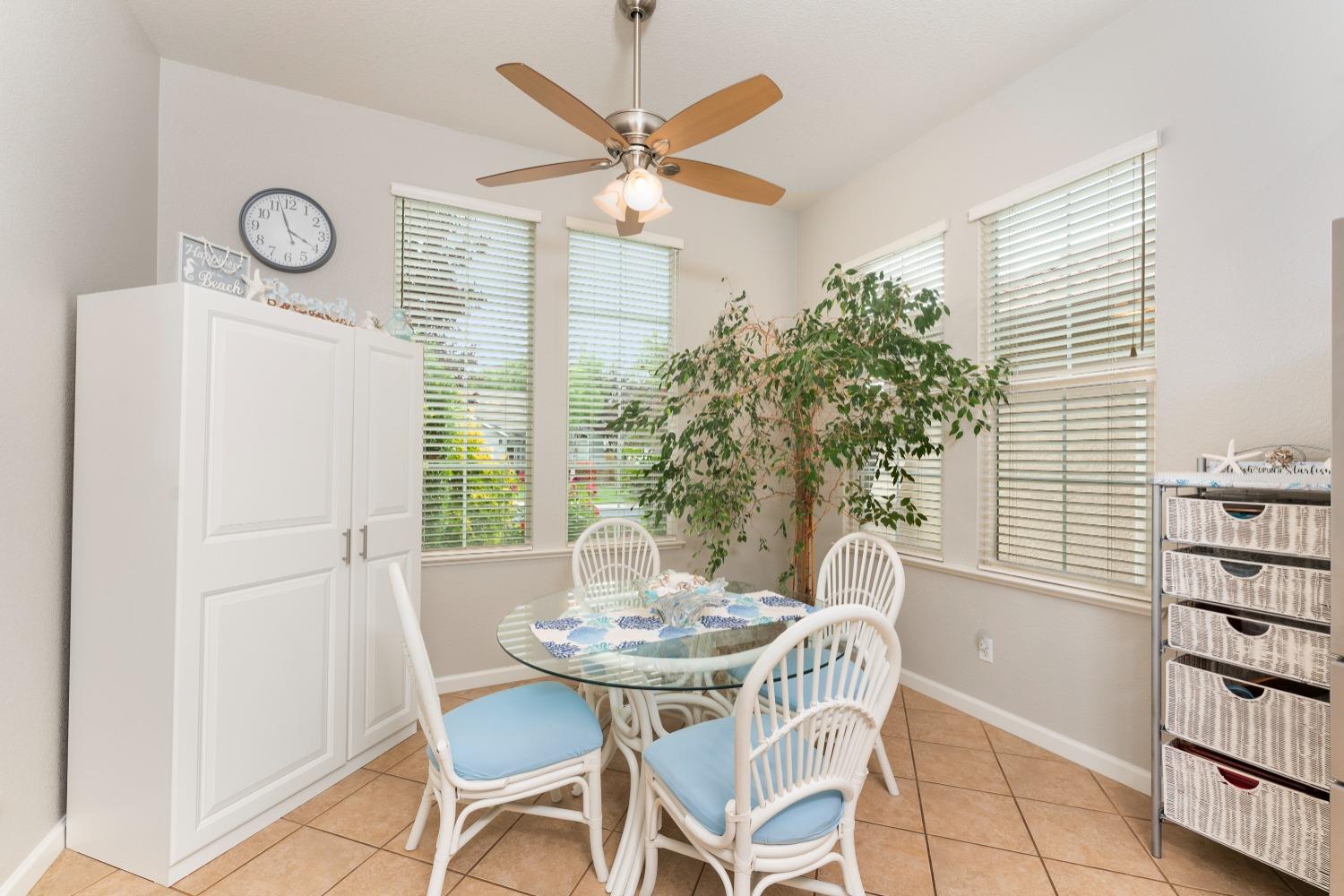 Misty Hollow Drive, Rocklin, California image 17