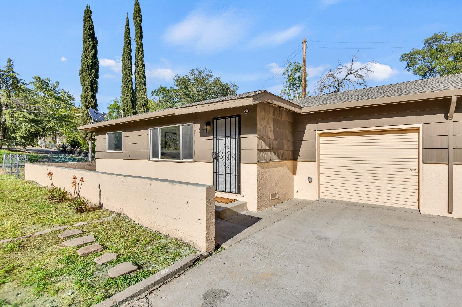 Detail Gallery Image 4 of 43 For 7554 Cripple Creek Rd, Citrus Heights,  CA 95610 - – Beds | – Baths