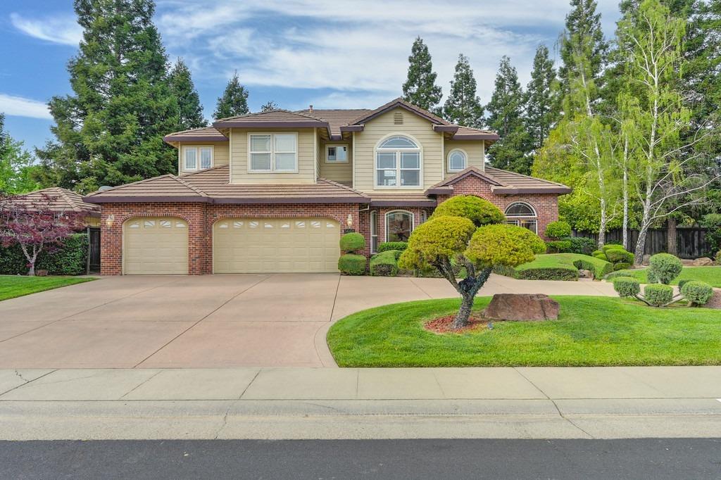 Lawnview Way, Elk Grove, California image 1