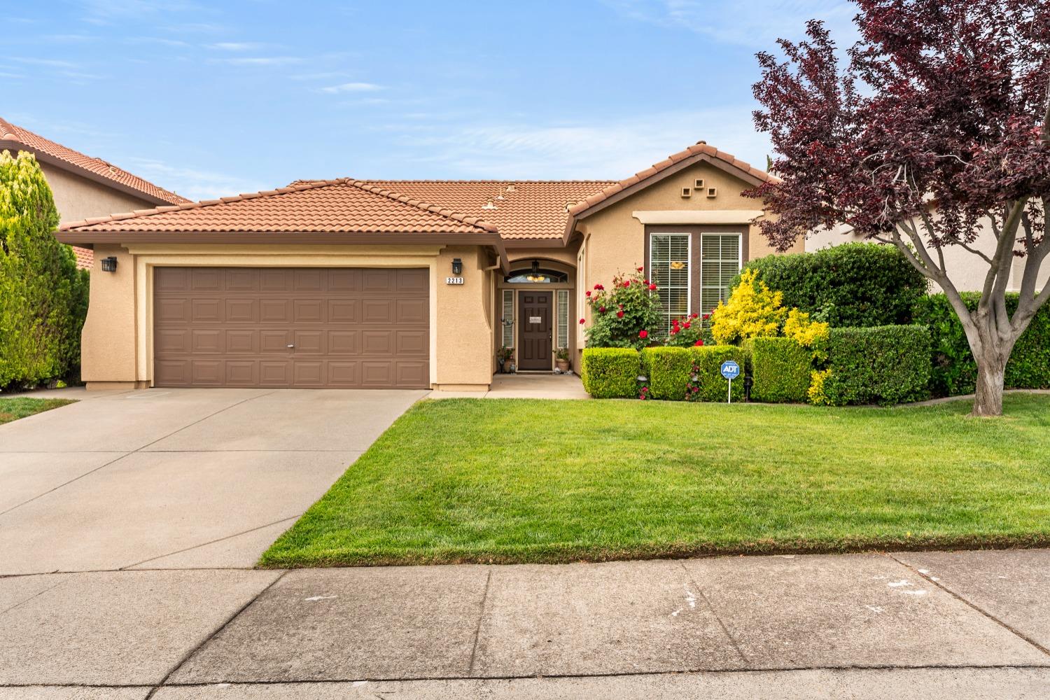 Misty Hollow Drive, Rocklin, California image 2