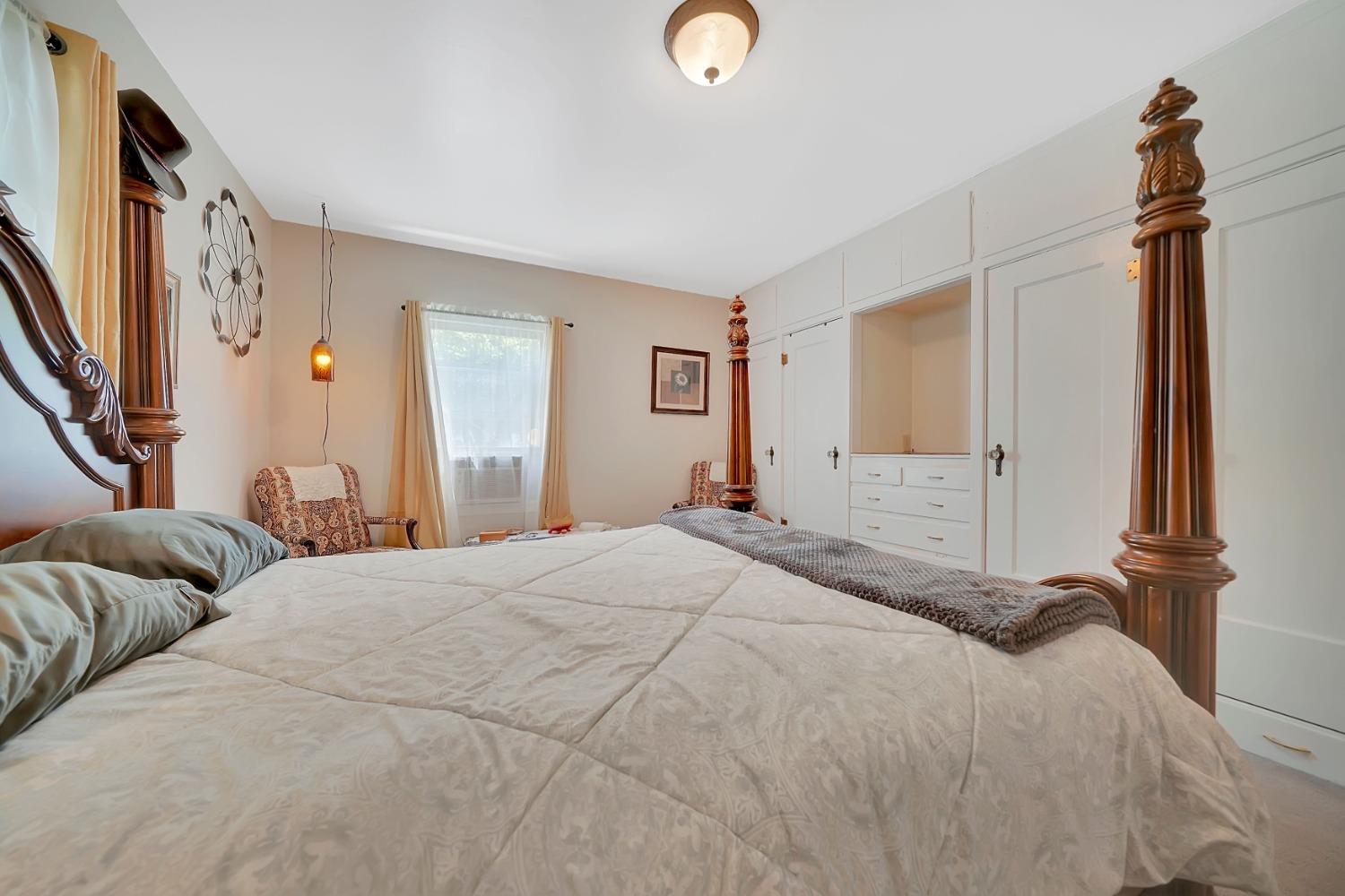 Detail Gallery Image 30 of 72 For 217 S Buena Vista St, Ione,  CA 95640 - 5 Beds | 2 Baths