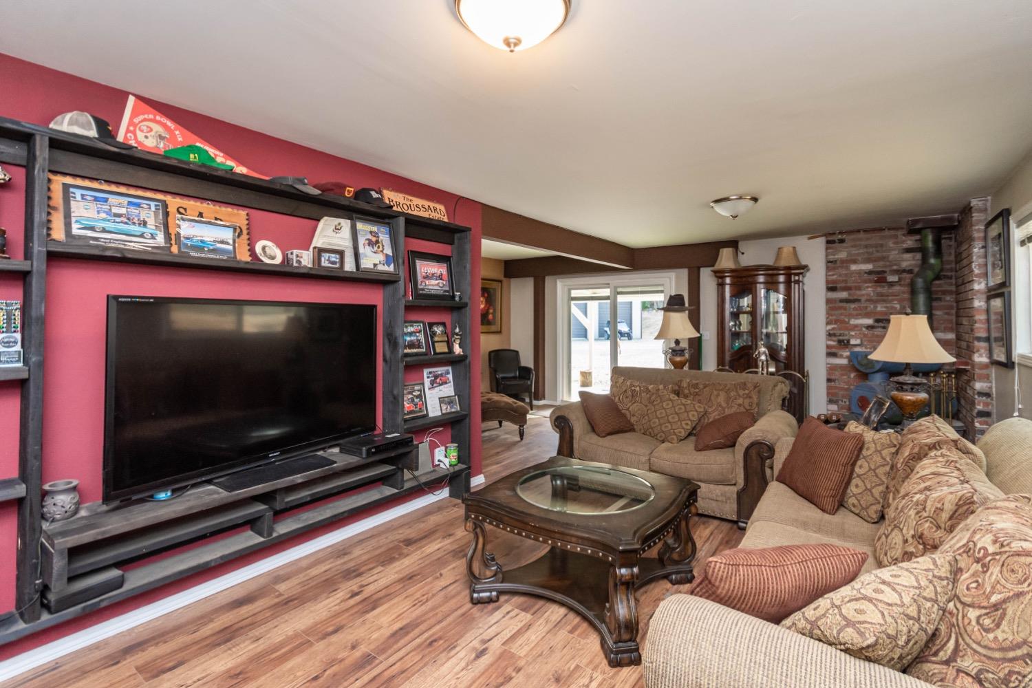 Detail Gallery Image 68 of 93 For 3000 Springhill Rd, Somerset,  CA 95684 - 3 Beds | 2/1 Baths