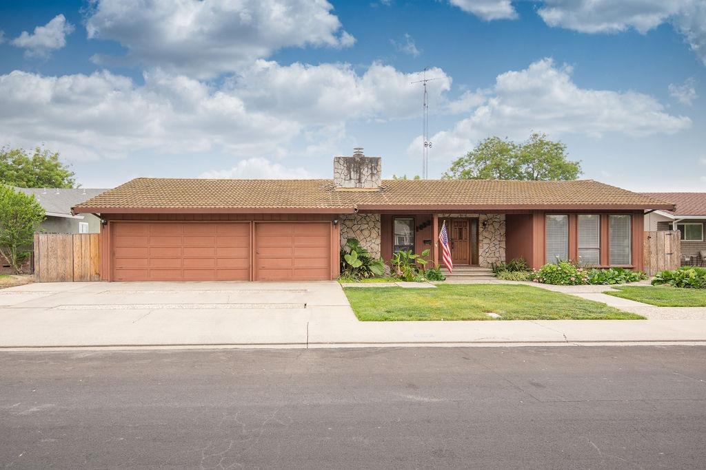 Landini Way, Modesto, California image 36