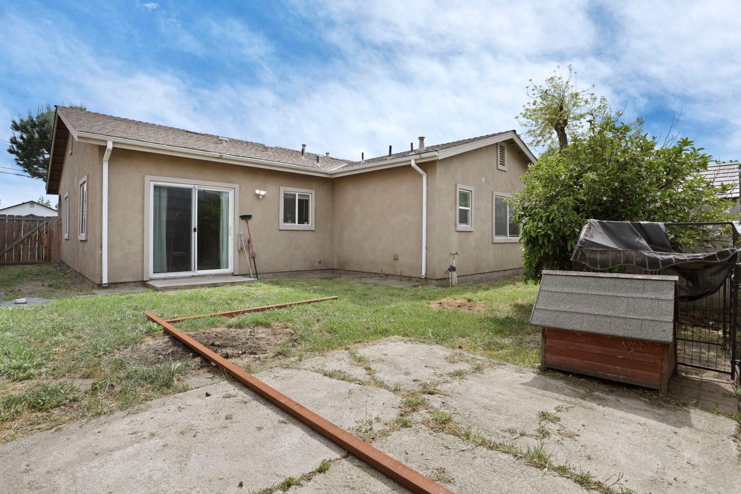 E Marsh Street, Stockton, California image 33