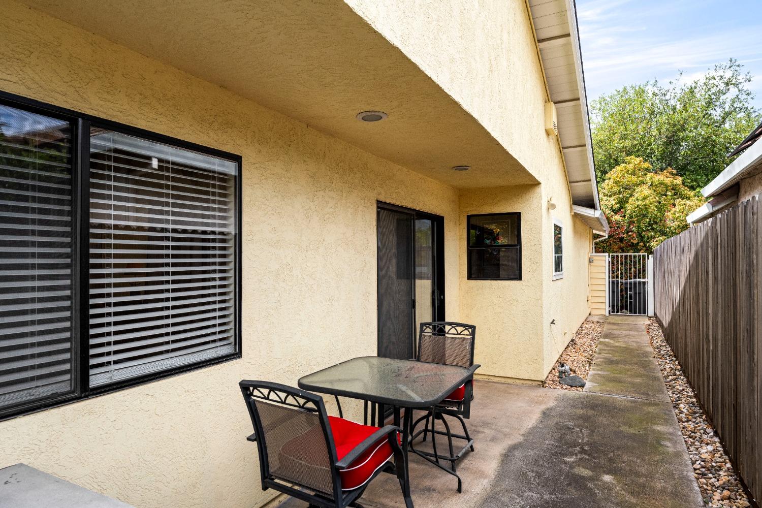 Gitta Ria Court, Citrus Heights, California image 23