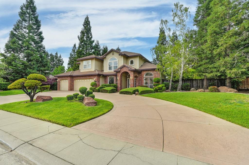 Lawnview Way, Elk Grove, California image 3