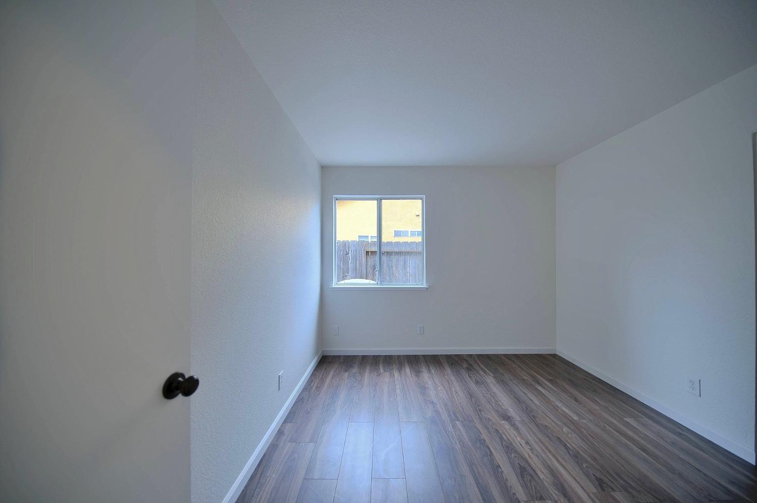Detail Gallery Image 39 of 83 For 774 Long Barn Dr, Lathrop,  CA 95330 - 3 Beds | 2 Baths