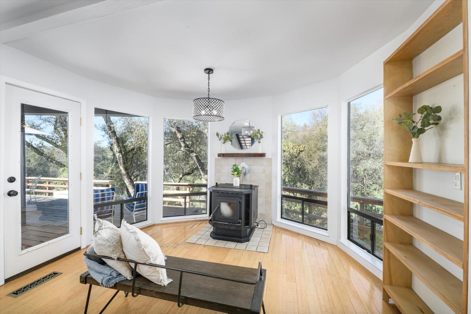 Lindsey Lane, Placerville, California image 5