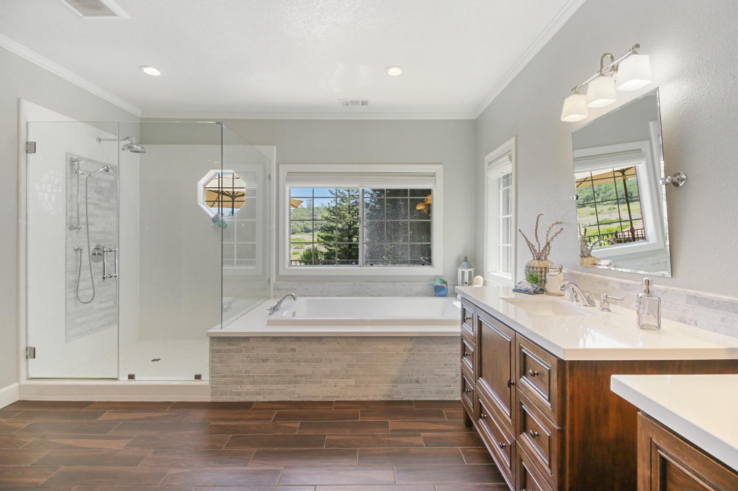 Detail Gallery Image 35 of 92 For 5060 Lexington Cir, Loomis,  CA 95650 - 6 Beds | 5 Baths
