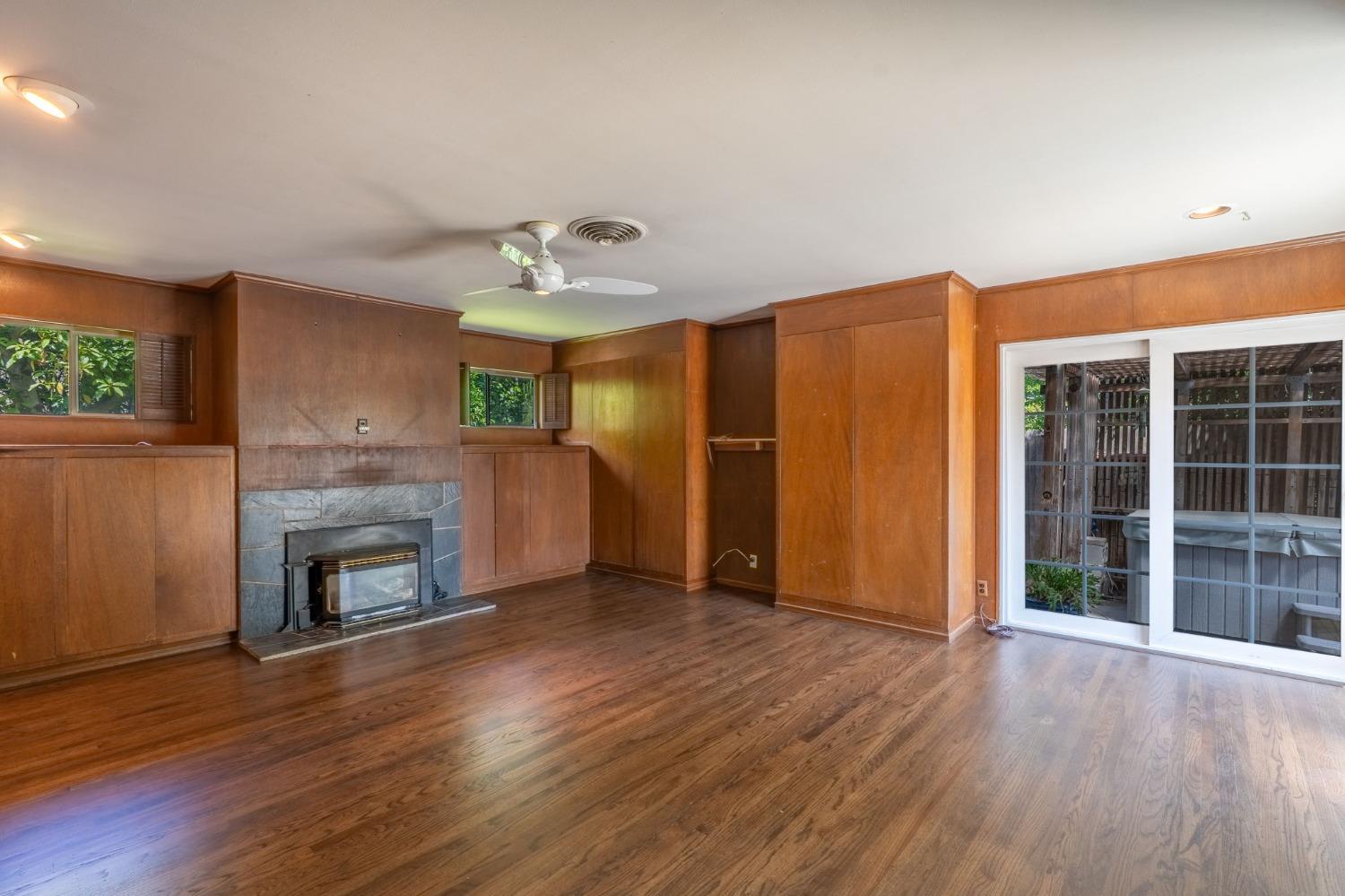 Detail Gallery Image 11 of 39 For 7516 Brentwood Dr, Stockton,  CA 95207 - 3 Beds | 1/1 Baths