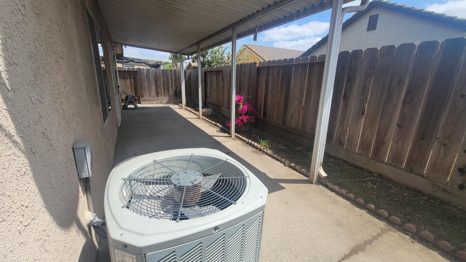 Detail Gallery Image 23 of 25 For 1117 La Mesa, Escalon,  CA 95320 - 3 Beds | 2 Baths