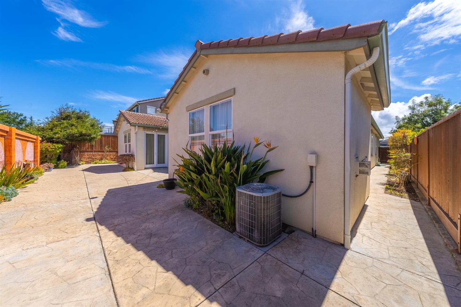 Detail Gallery Image 55 of 67 For 4740 Sea Ridge Ct, Seaside,  CA 93955 - 5 Beds | 3 Baths