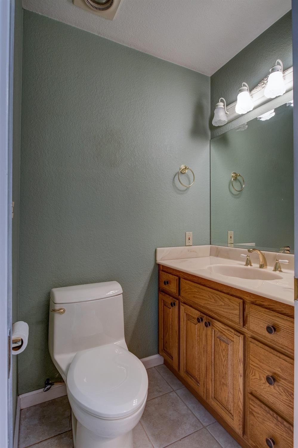Detail Gallery Image 32 of 97 For 6909 Flat Creek Rd, Somerset,  CA 95684 - 3 Beds | 2/1 Baths