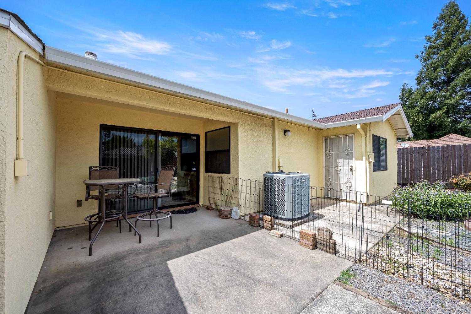 Gitta Ria Court, Citrus Heights, California image 22
