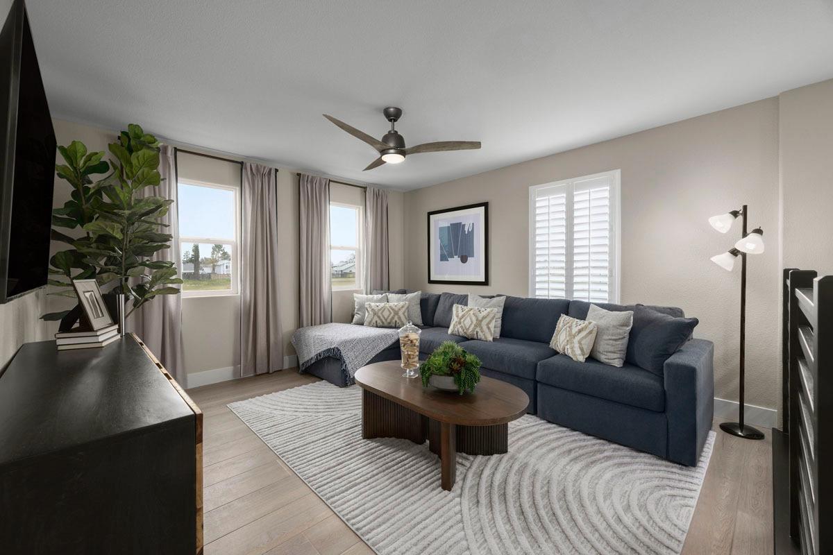 Detail Gallery Image 4 of 9 For 1224 Dignity Way, Sacramento,  CA 95838 - 4 Beds | 3 Baths