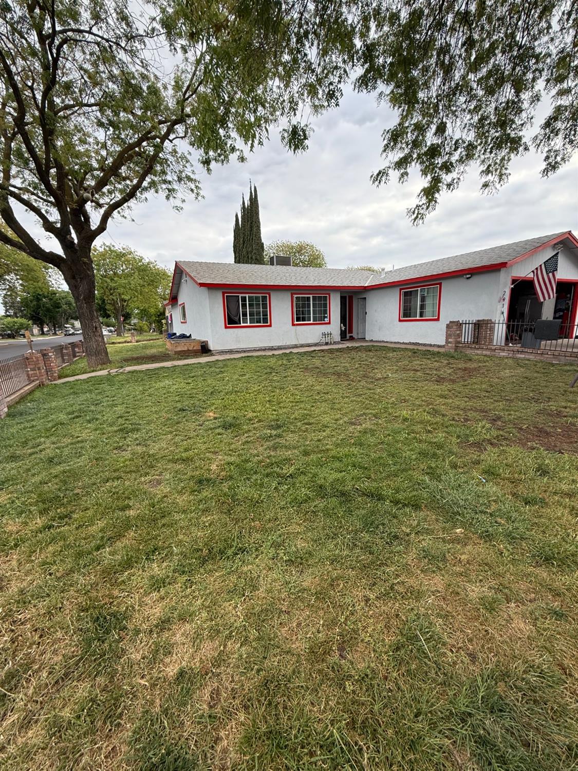 Bateman, Modesto, California image 2