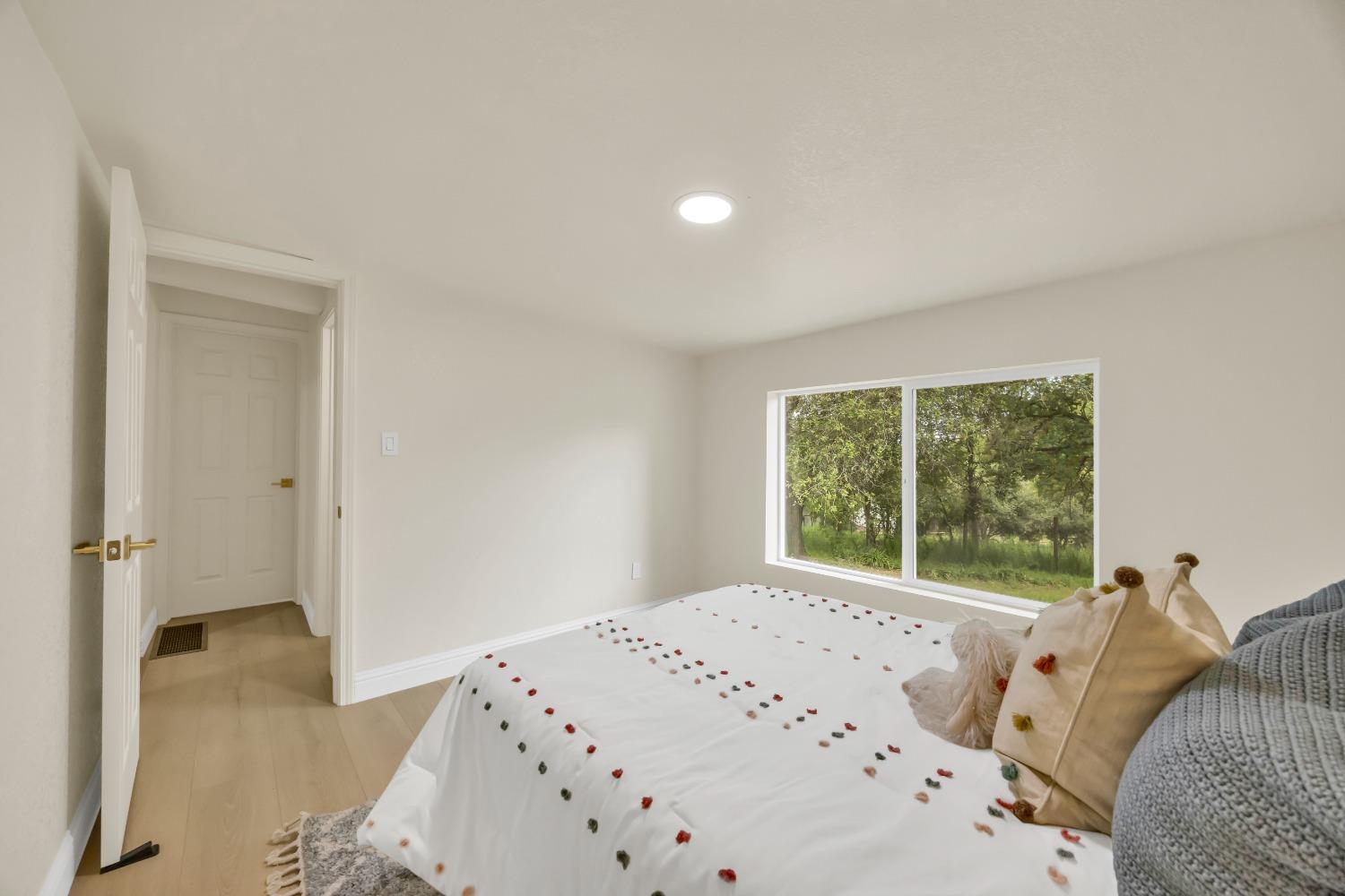 Joeger Rd, Auburn, California image 34