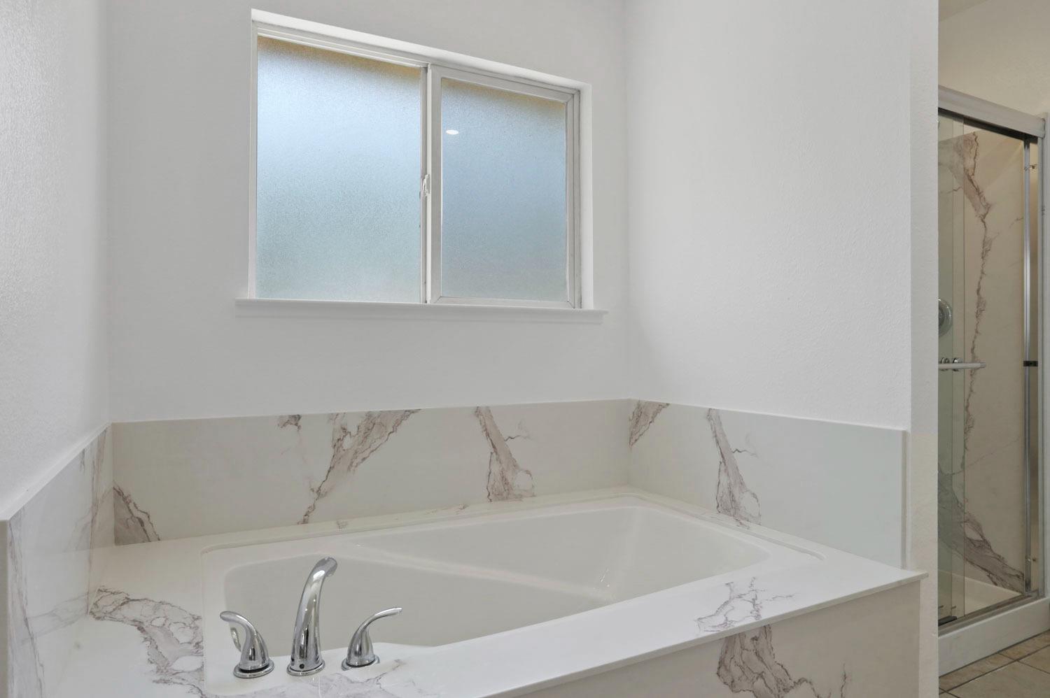 Detail Gallery Image 41 of 64 For 619 Pecan Dr, Ripon,  CA 95366 - 5 Beds | 4 Baths