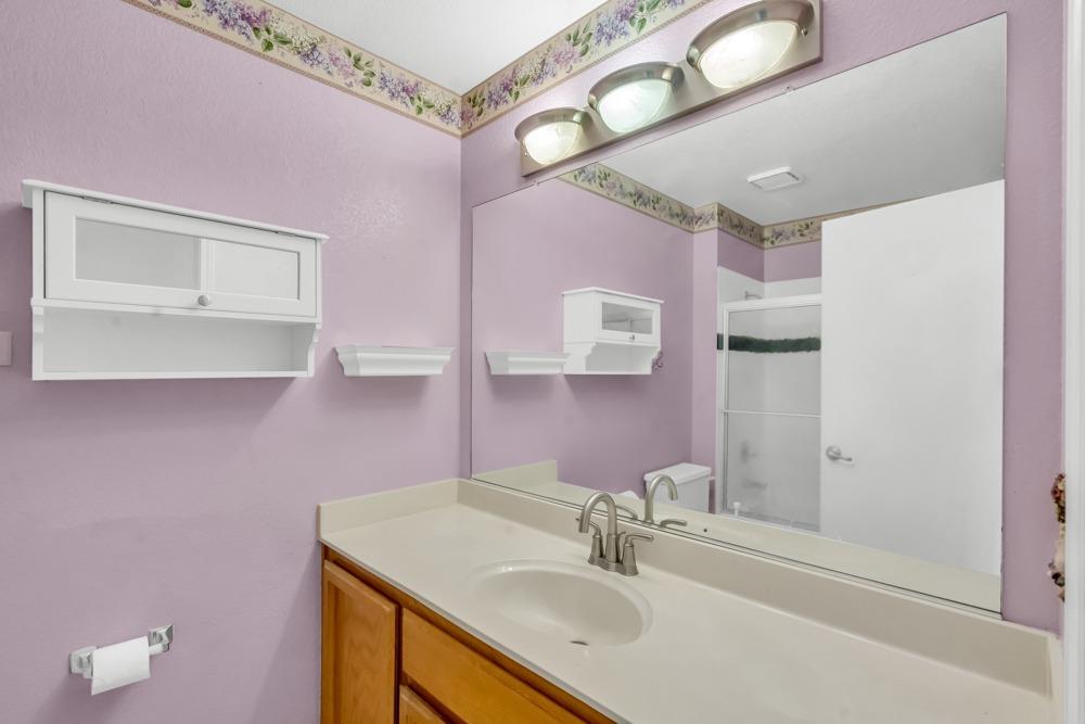 Detail Gallery Image 17 of 40 For 8254 Arroyo Vista Dr, Sacramento,  CA 95823 - 3 Beds | 2 Baths