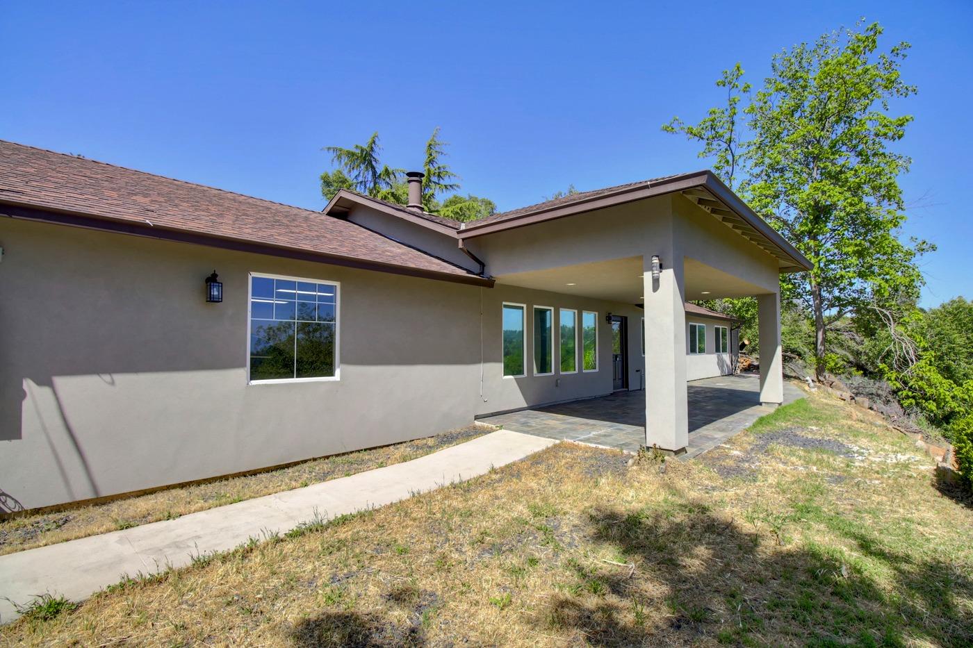 Detail Gallery Image 7 of 98 For 8535 Irish Ln, Newcastle,  CA 95658 - 4 Beds | 3 Baths