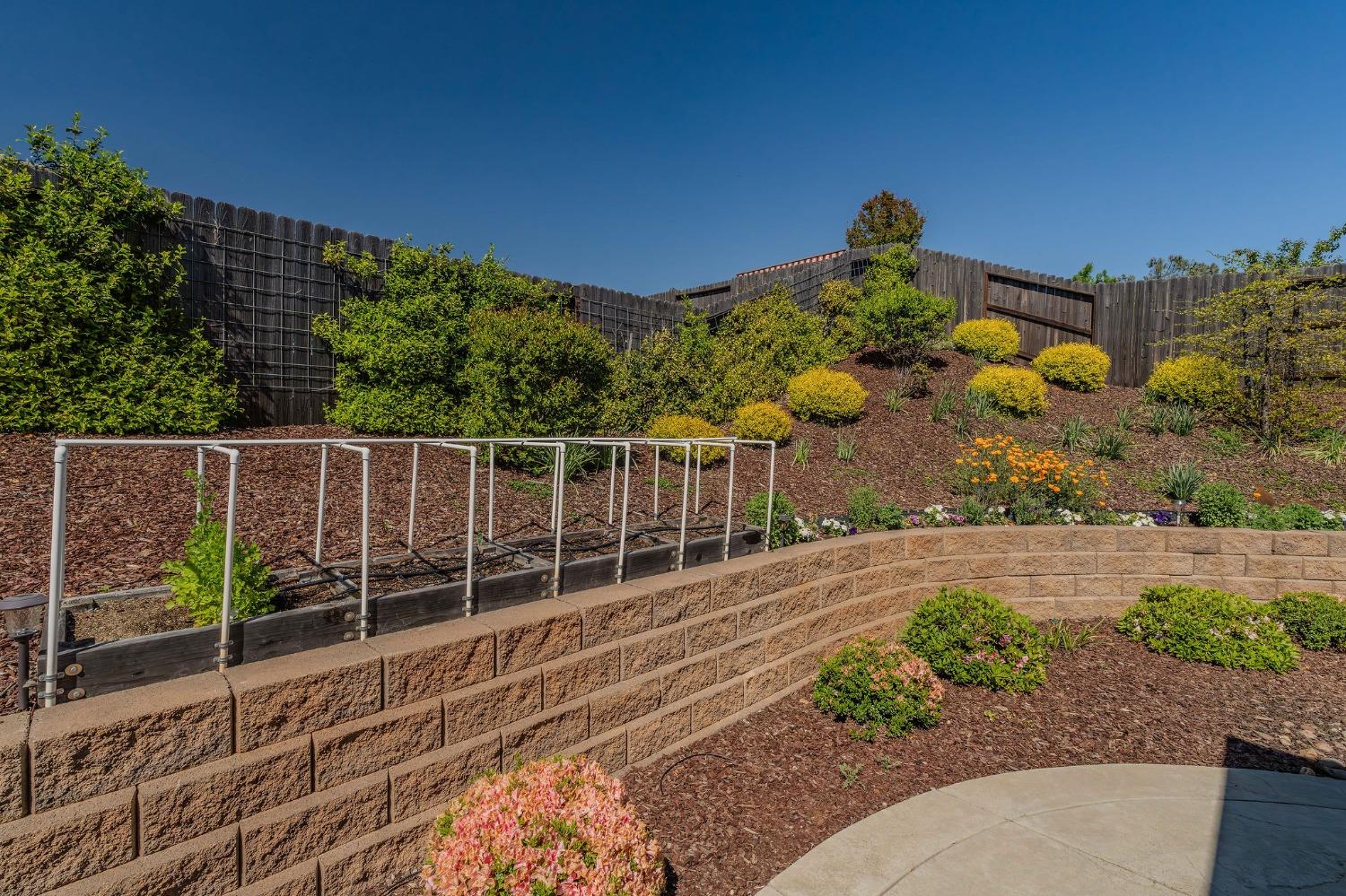 Detail Gallery Image 7 of 82 For 127 Emerald Ln, Jackson,  CA 95642 - 3 Beds | 2 Baths