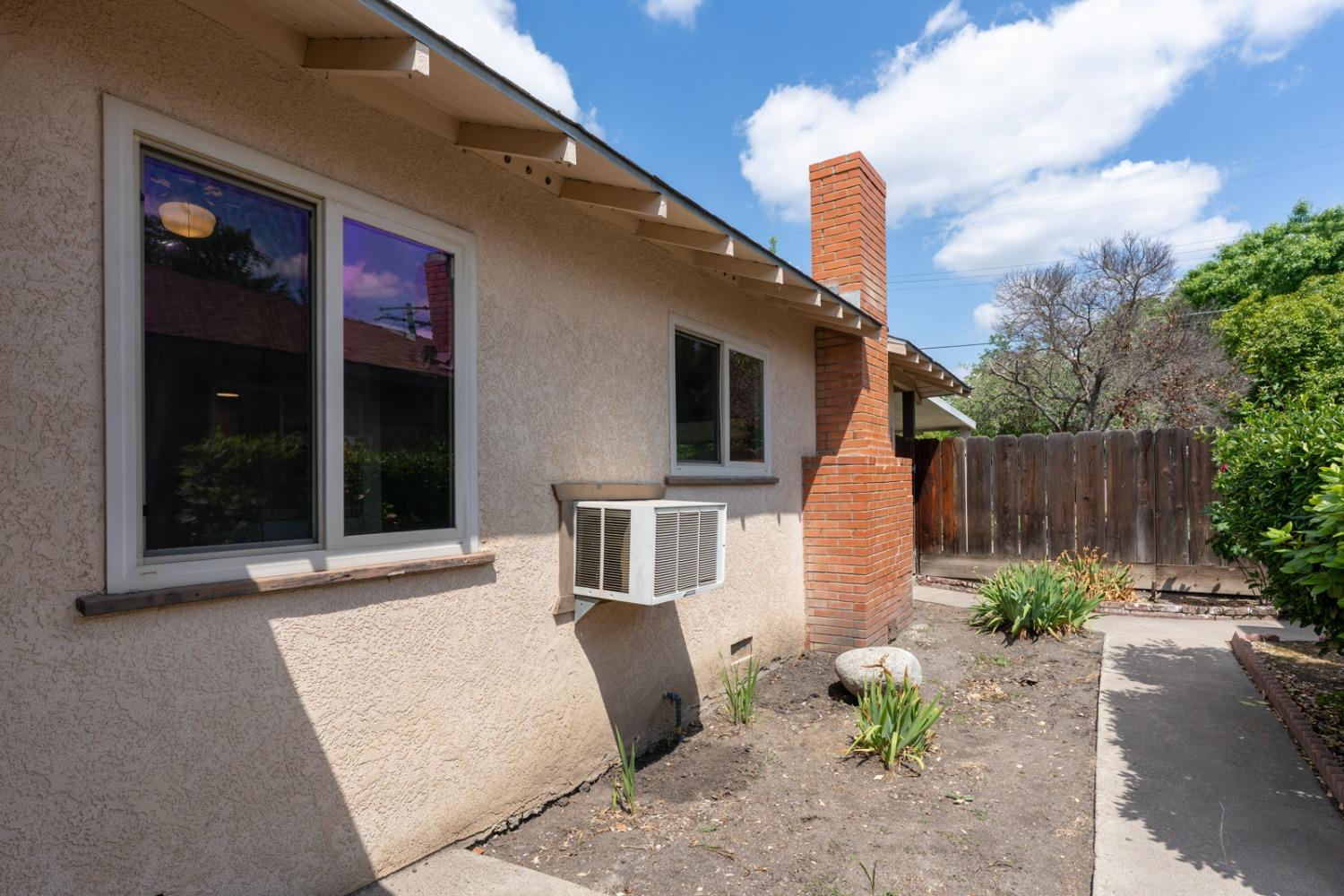 Virginia Avenue, Dos Palos, California image 22