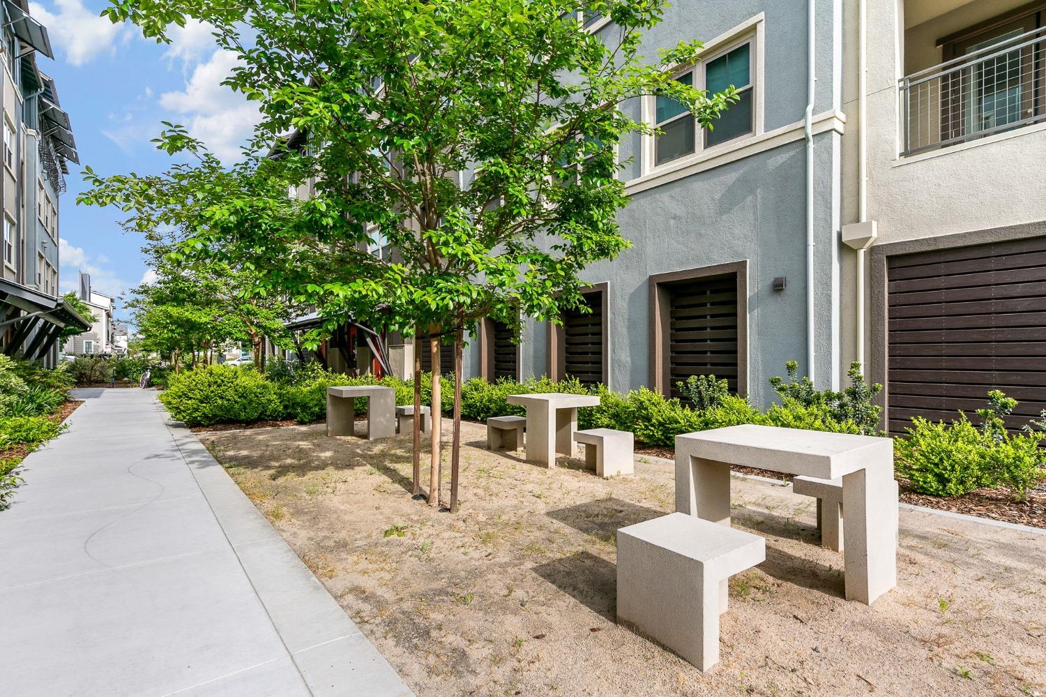 Photo #28: 225054053 Listing: Photo #28