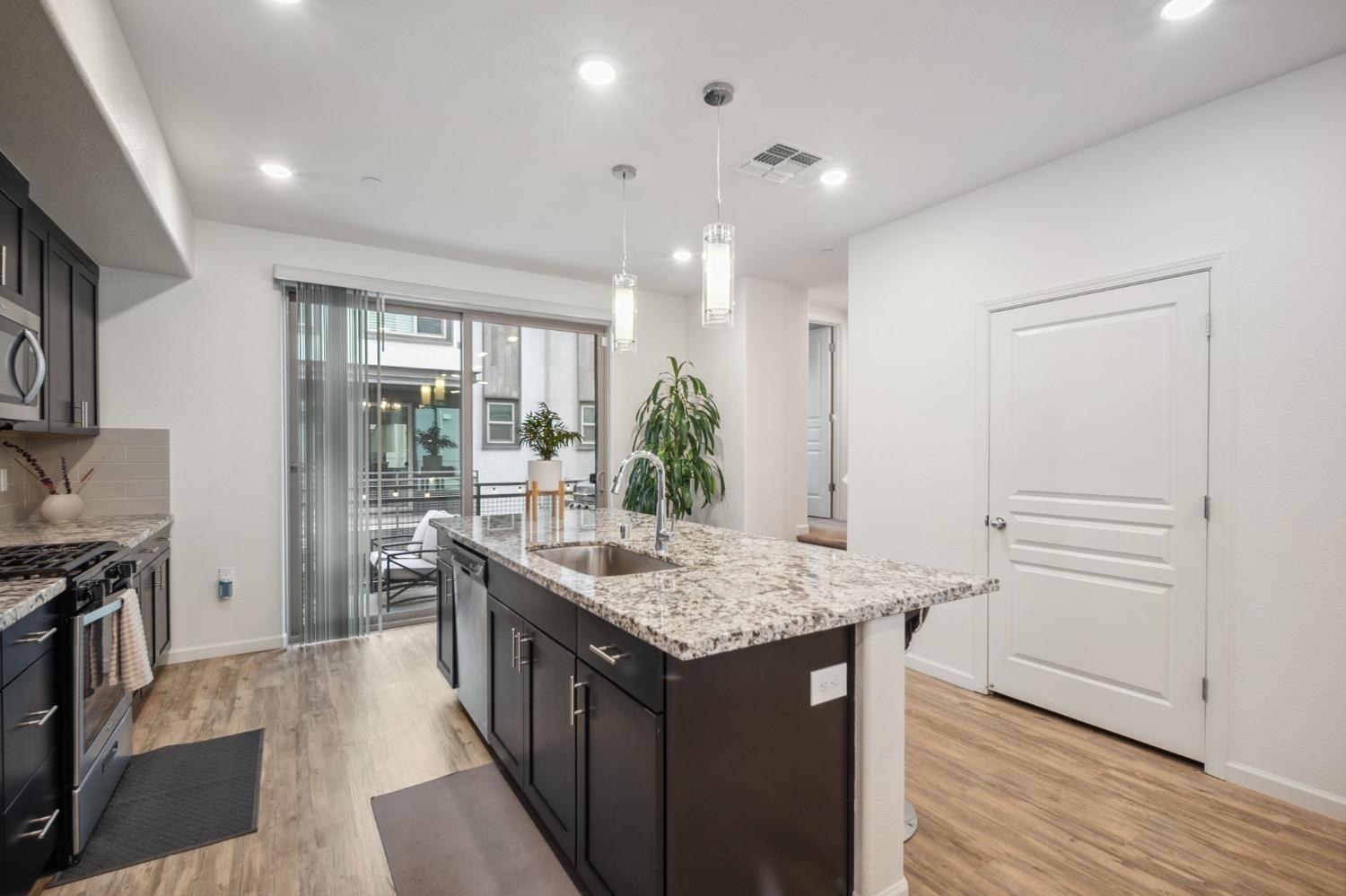 Parklane Drive, Hayward, California image 11