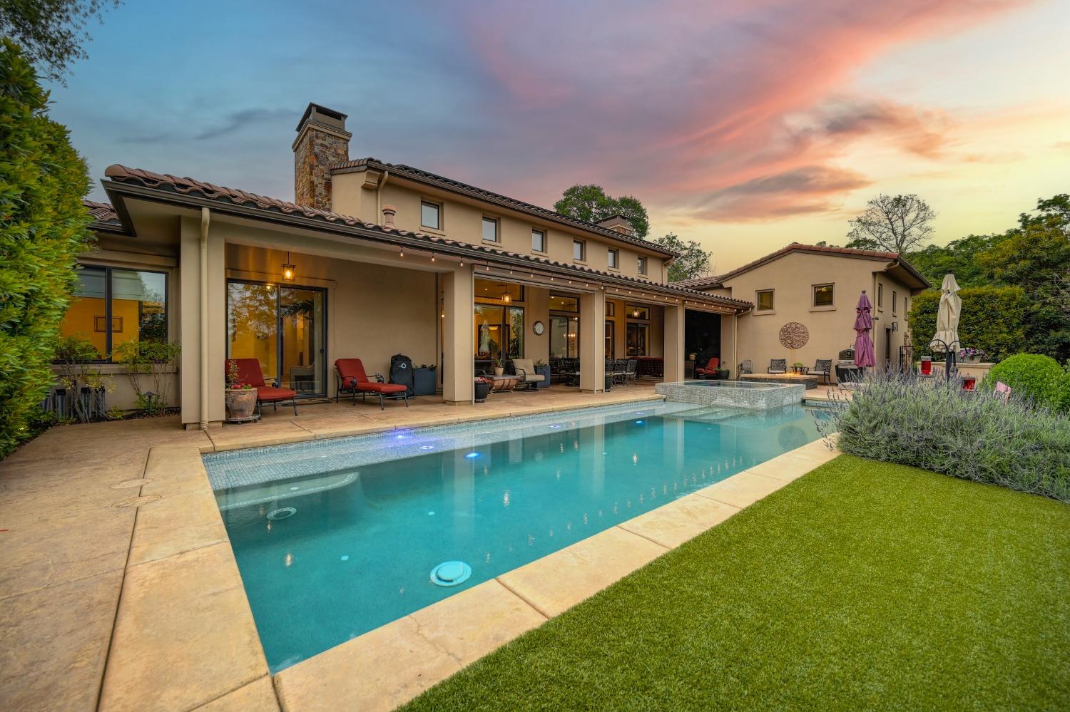 Mondrian Court, El Dorado Hills, California image 44