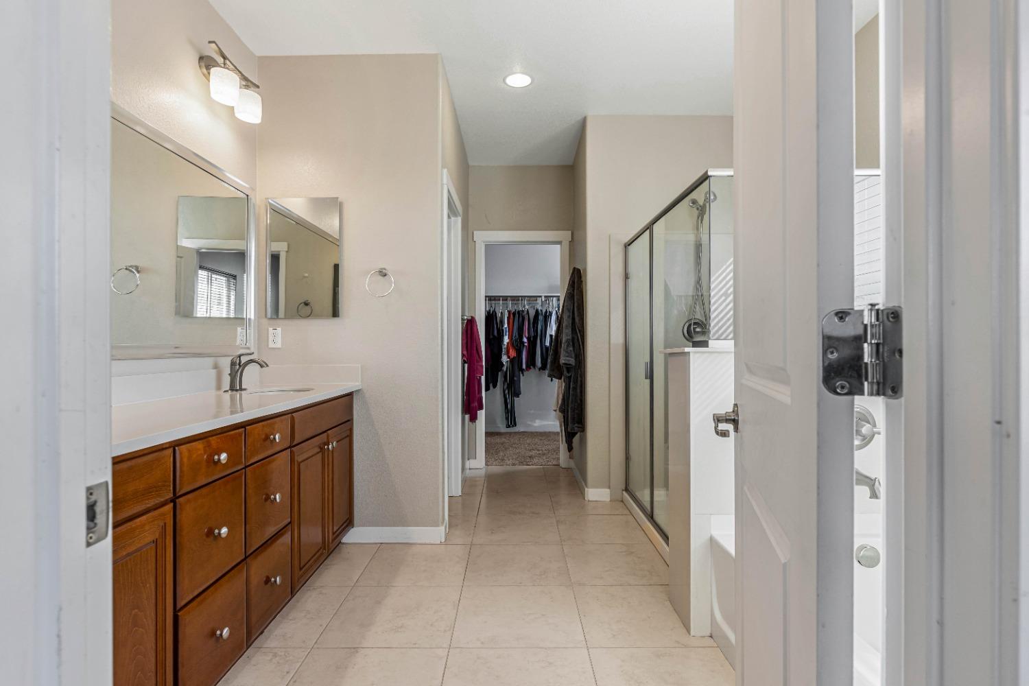 Detail Gallery Image 29 of 48 For 18551 Admiral Way, Lathrop,  CA 95330 - 4 Beds | 3 Baths
