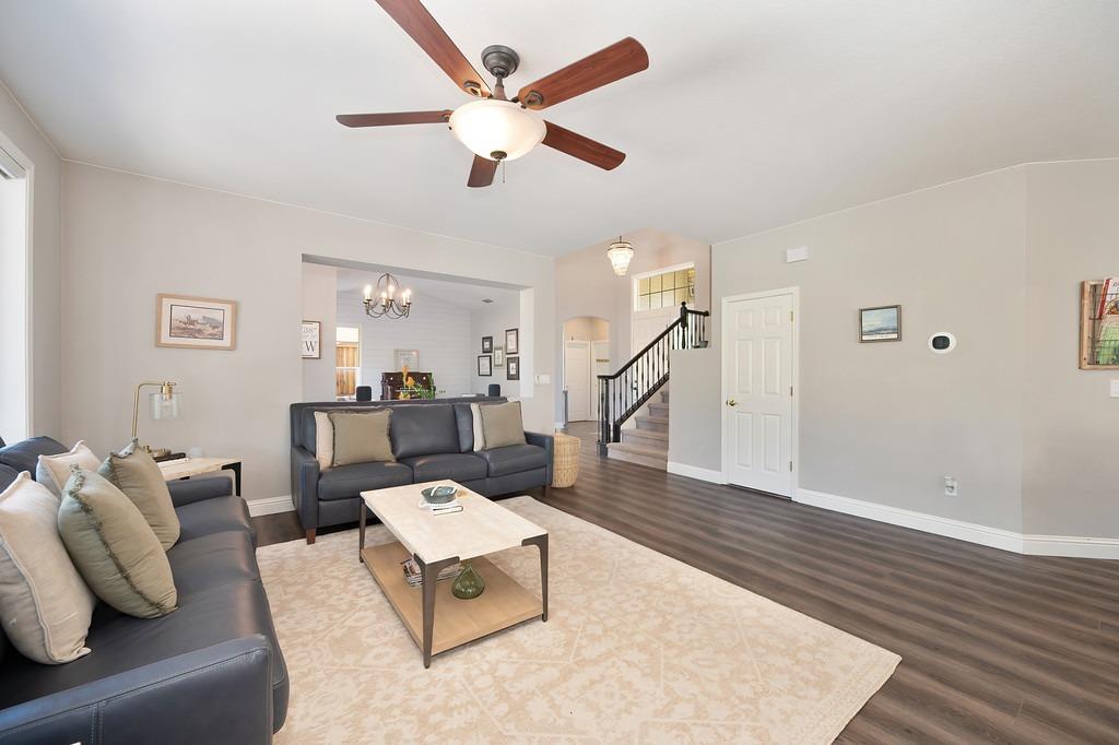 Detail Gallery Image 19 of 85 For 7301 Neblina Ct, Rancho Murieta,  CA 95683 - 4 Beds | 3 Baths