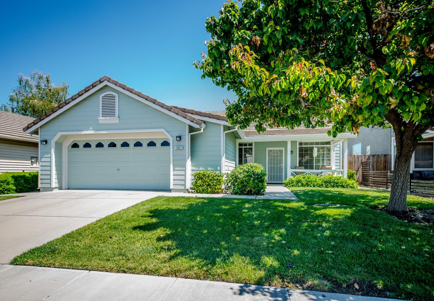 Powers Circle, Woodland, California image 1