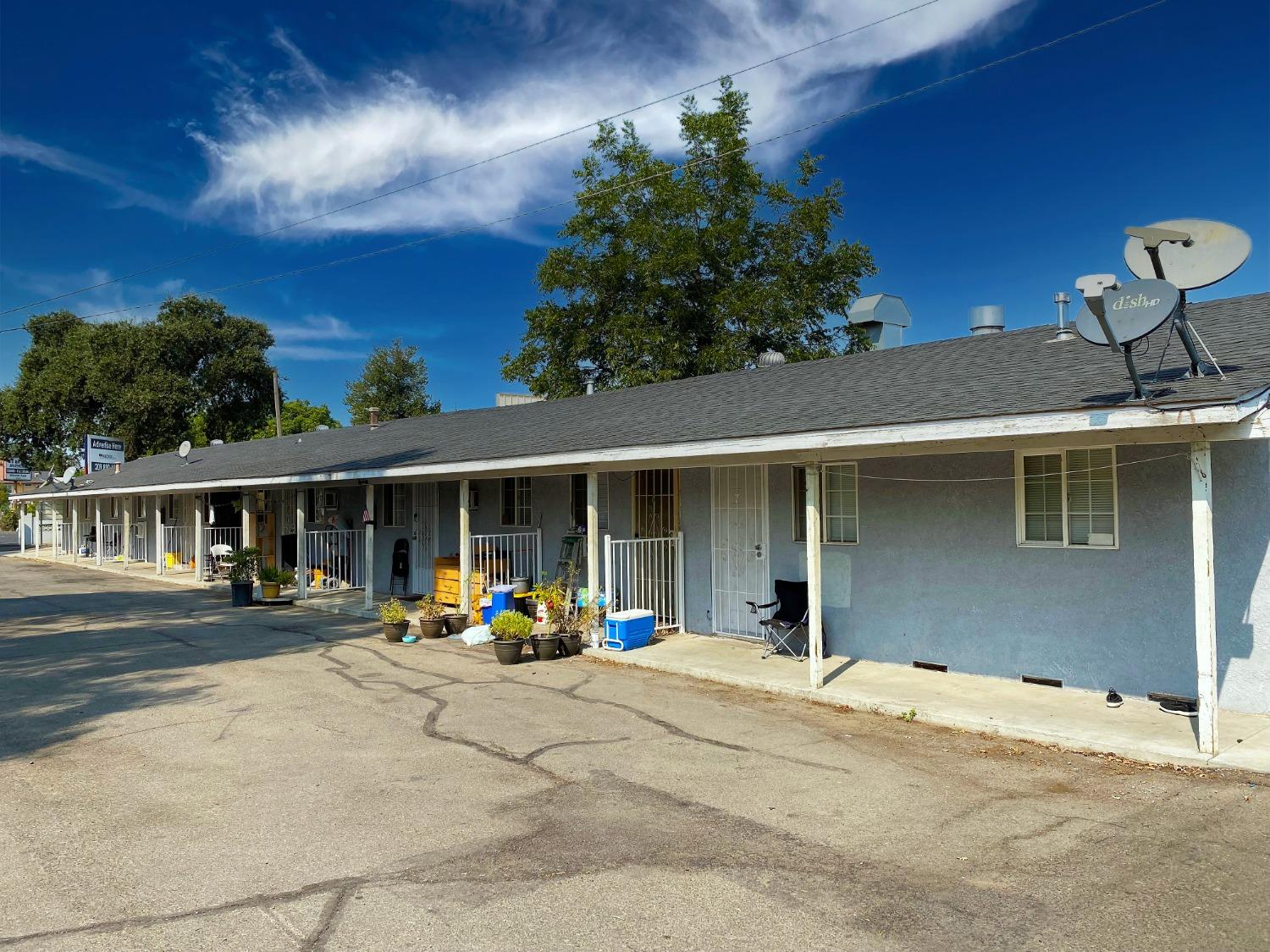 Belvedere Ave, Stockton, California image 2