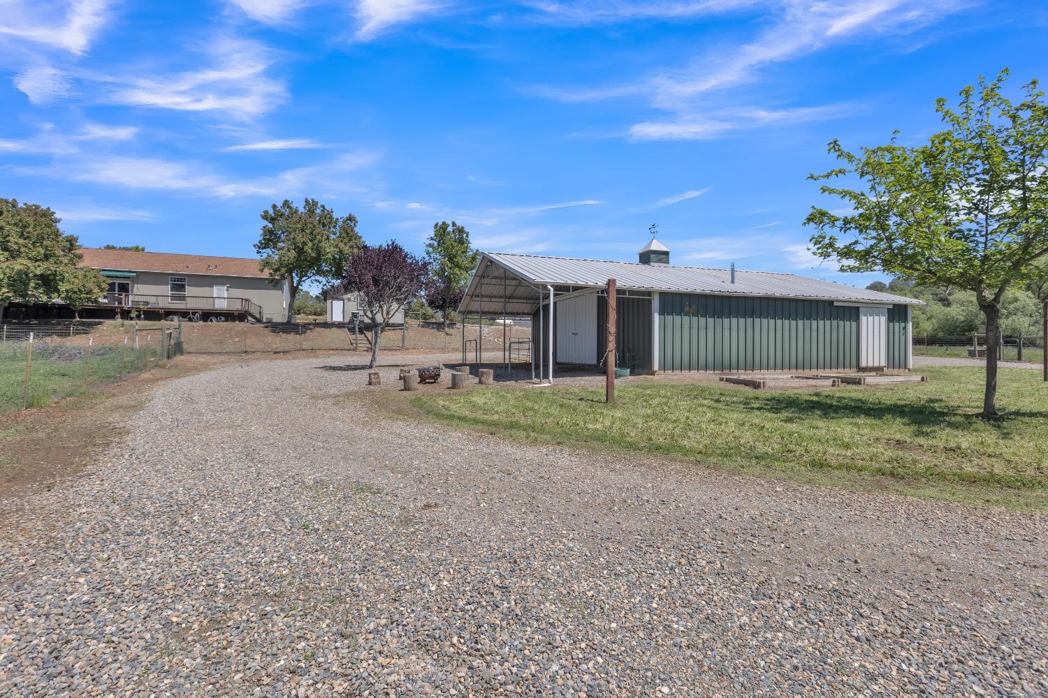 Big Oak Lane, Browns Valley, California image 39
