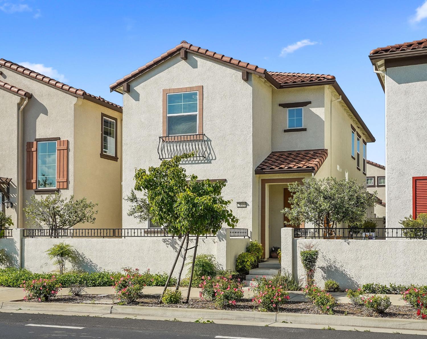 Pleasant Grove Blvd, Roseville, California image 1
