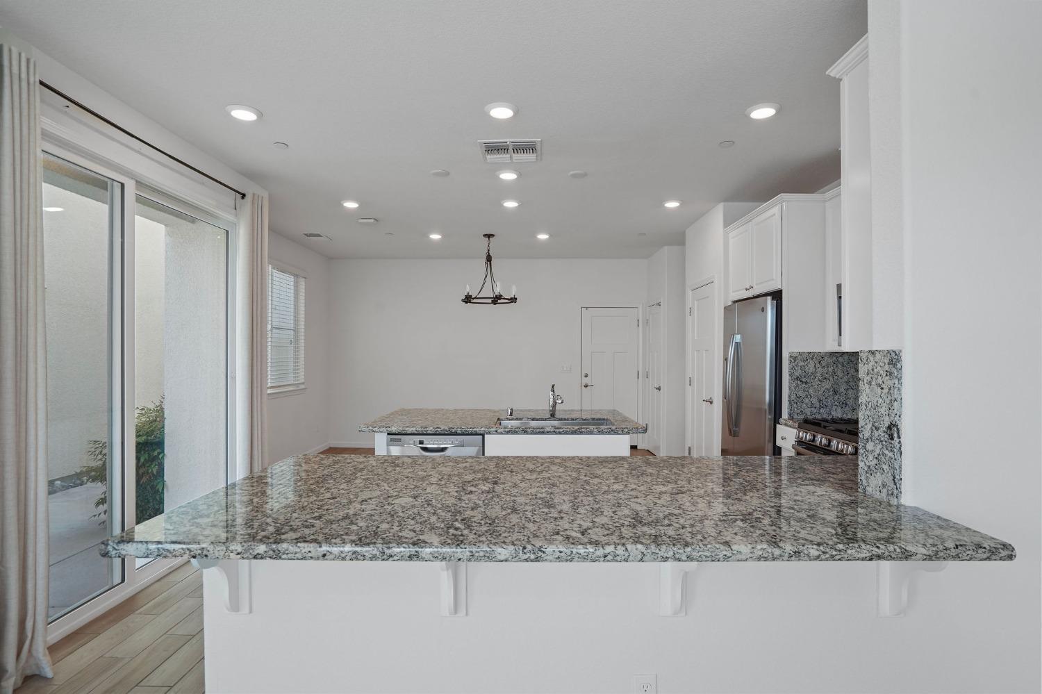 Pleasant Grove Blvd, Roseville, California image 8