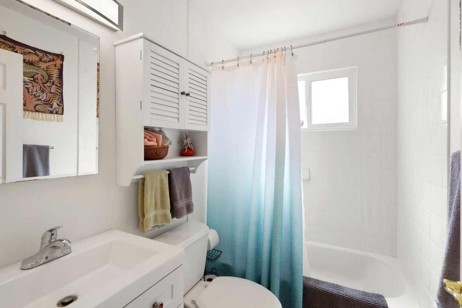 8 Fiske Avenue, Woodland, California image 30