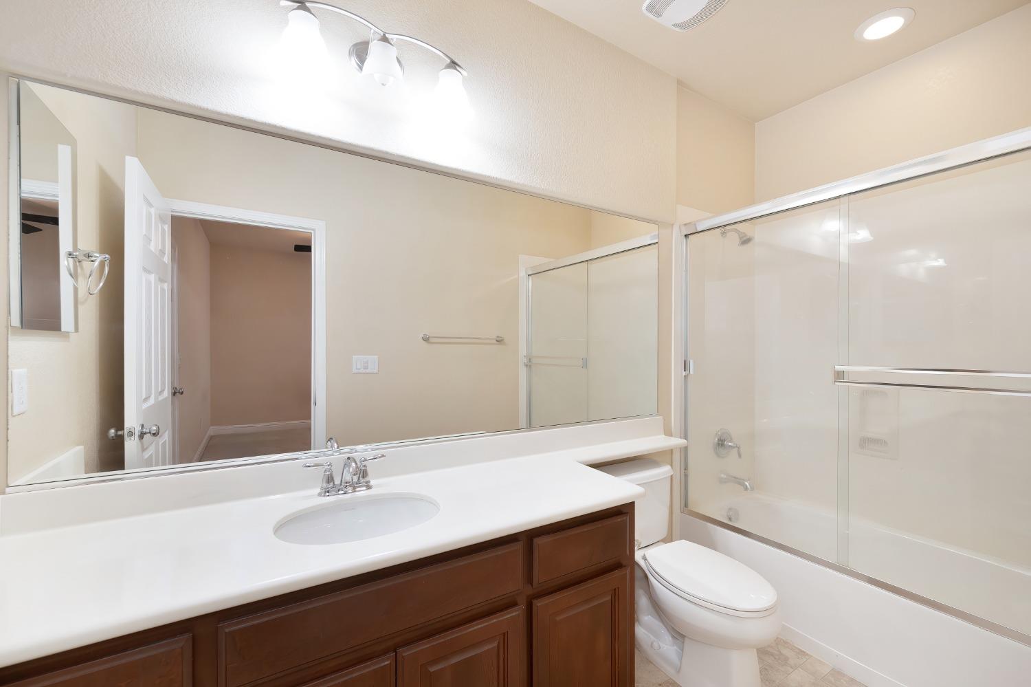 Tenaja Way, Rancho Cordova, California image 41