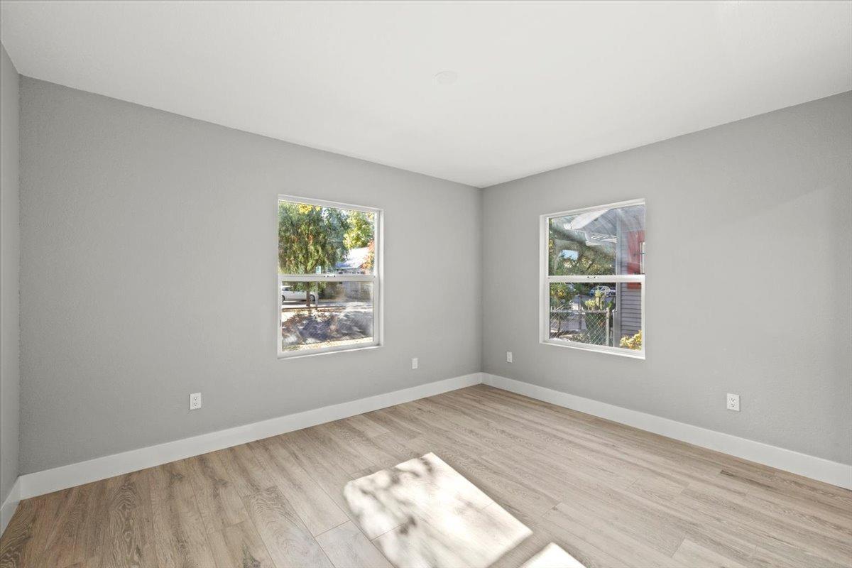 19th Street, Sacramento, California image 15
