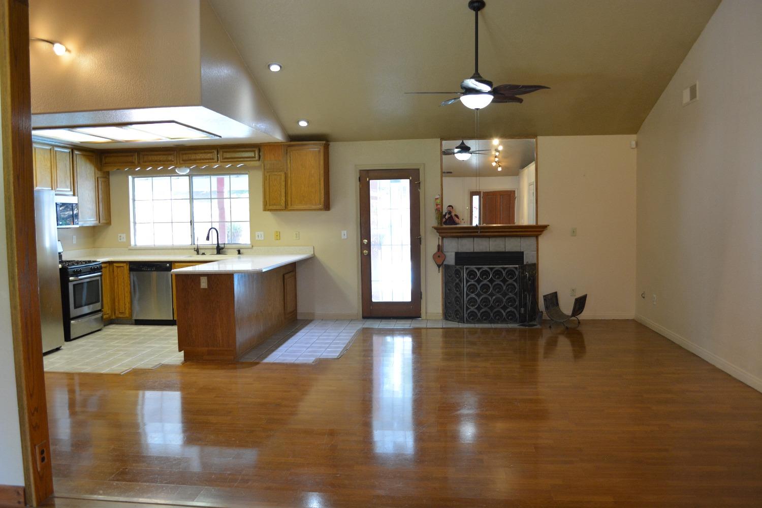 Detail Gallery Image 54 of 74 For 13521 Yosemite Blvd, Waterford,  CA 95386 - 3 Beds | 2 Baths