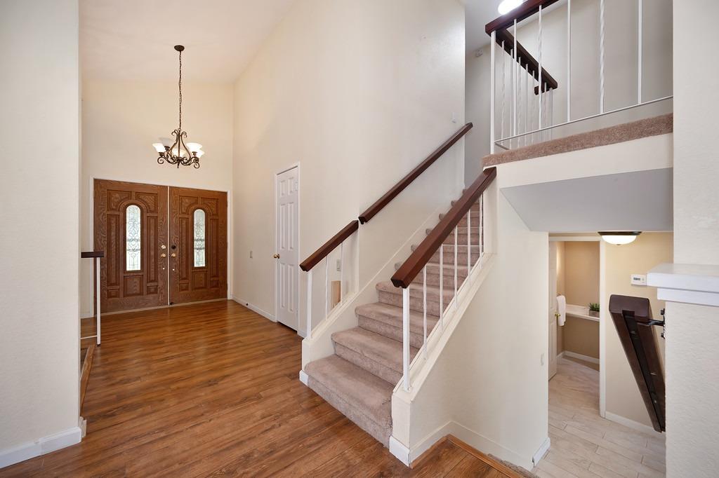 Utopia River Court, Rancho Cordova, California image 12