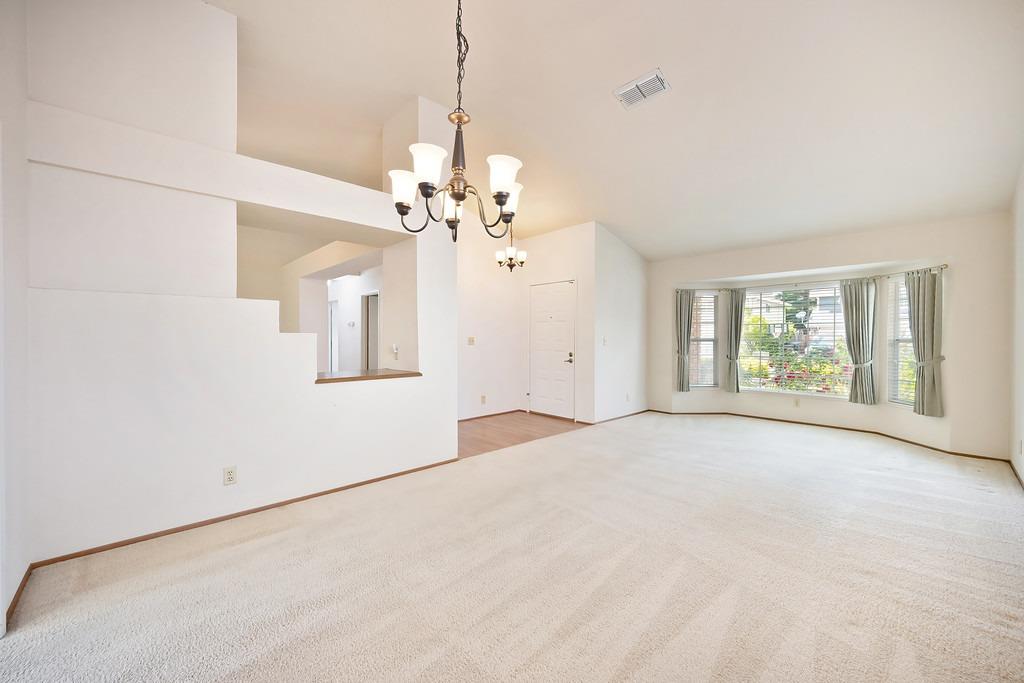 Orwell Drive, Roseville, California image 12