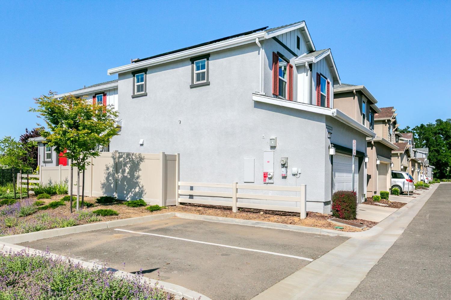Detail Gallery Image 45 of 48 For 7875 Paseo De Mulch, Citrus Heights,  CA 95610 - 3 Beds | 2/1 Baths