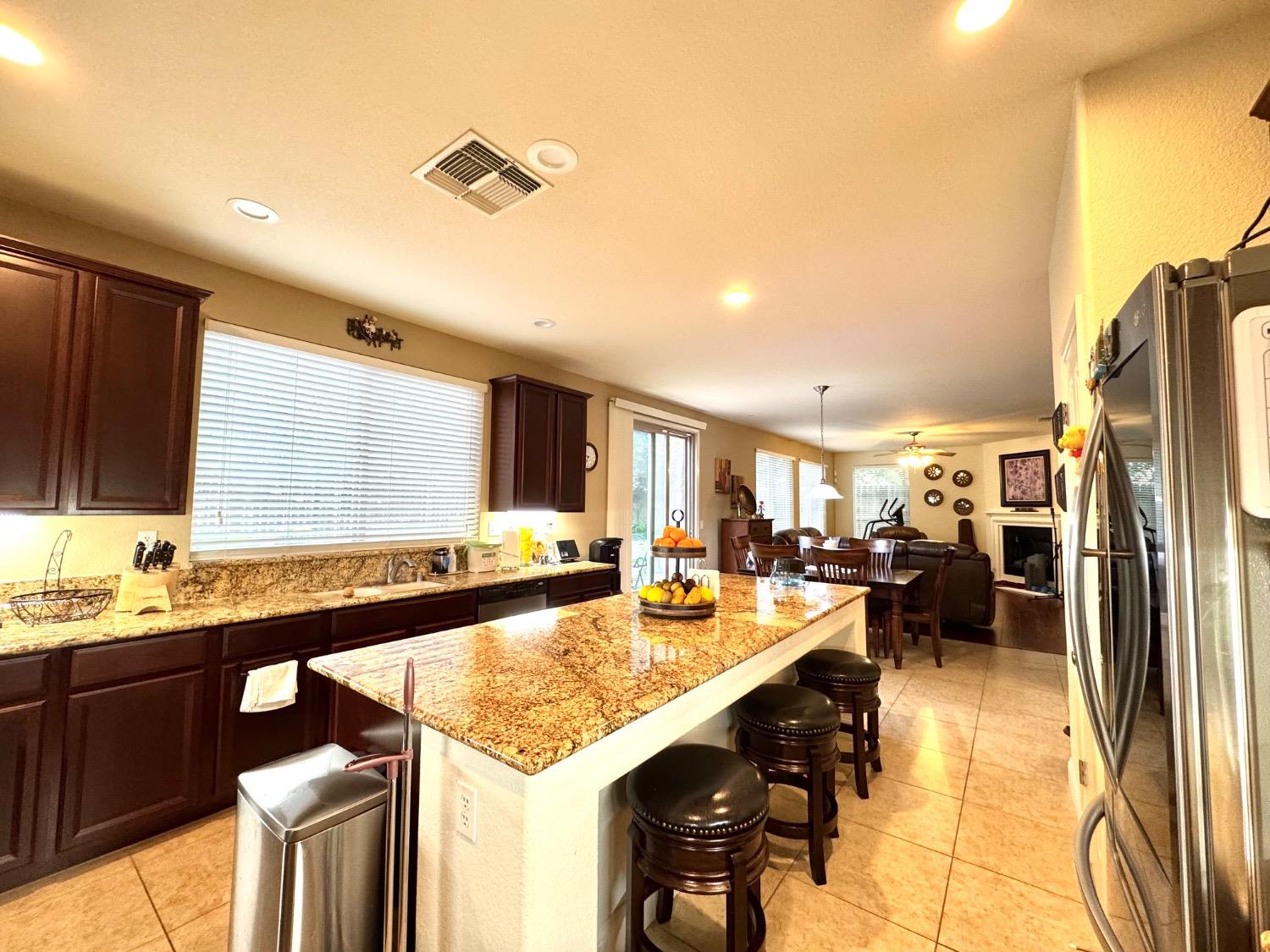 Accordion Way, Rancho Cordova, California image 10