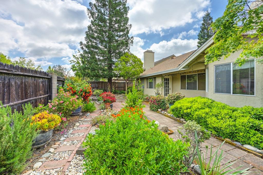 Orwell Drive, Roseville, California image 27