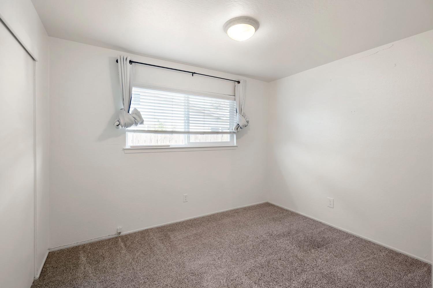 8 Fiske Avenue, Woodland, California image 13