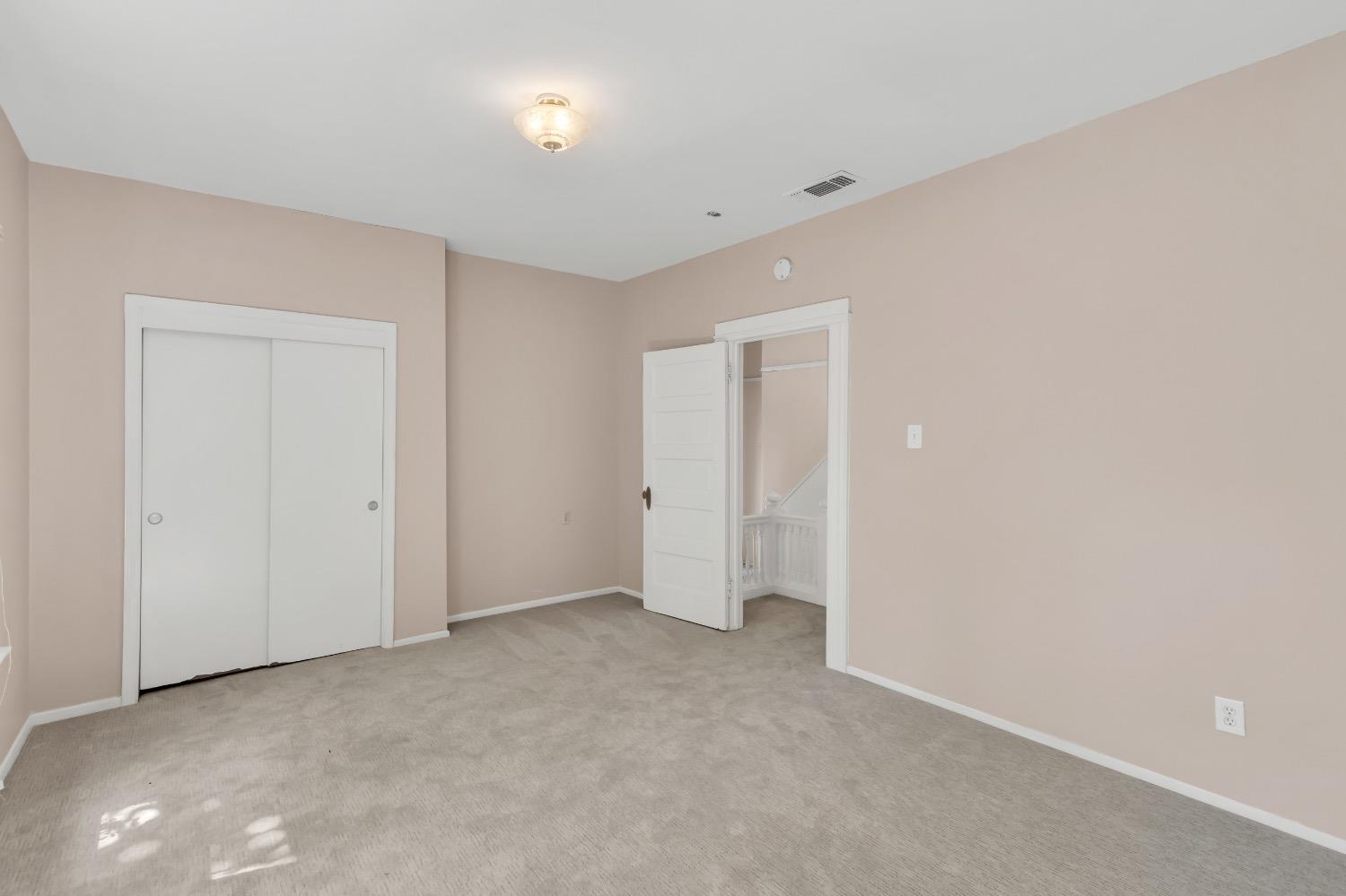 Detail Gallery Image 49 of 91 For 2321 H St, Sacramento,  CA 95816 - 4 Beds | 2 Baths